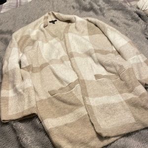 Beige sweater cardigan